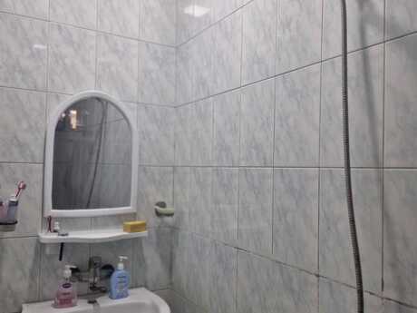 2 otaqlı köhnə tikili - Bakıxanov q. - 54 m²