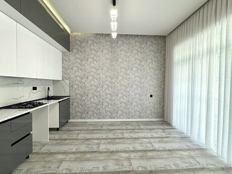4 otaqlı həyət evi/bağ evi - Mərdəkan q. - 170 m²