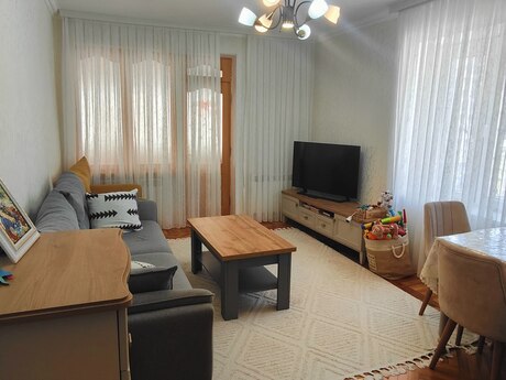 2 otaqlı köhnə tikili - Nərimanov r. - 65 m²