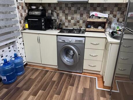 2 otaqlı köhnə tikili - Xalqlar Dostluğu m. - 65 m²