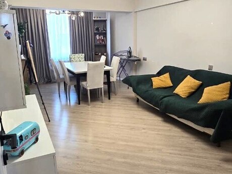 Elan №6112309 - Bakı, Nəriman Nərimanov m., 3 otaqlı, 70 m², 6/9 mərtəbə