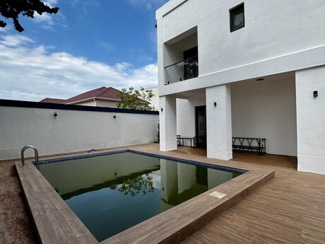 4 otaqlı həyət evi/bağ evi - Mərdəkan q. - 210 m²