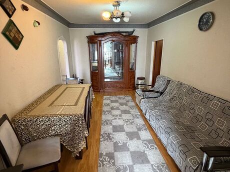 3 otaqlı köhnə tikili - Binəqədi r. - 80 m²