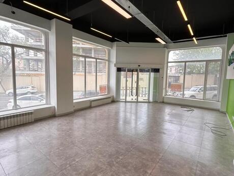 15 otaqlı ofis - Elmlər Akademiyası m. - 580 m²