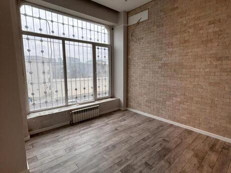 15 otaqlı ofis - Elmlər Akademiyası m. - 580 m²