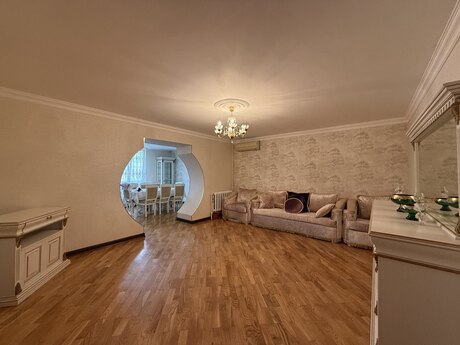 3-комн. вторичка - м. Мемар Аджеми - 90 м²