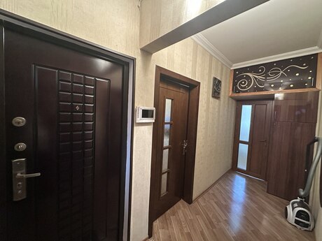3 otaqlı köhnə tikili - Xalqlar Dostluğu m. - 75 m²
