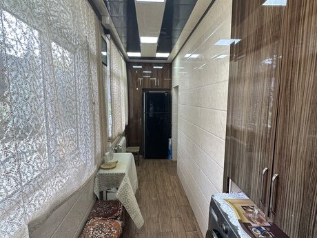 3 otaqlı köhnə tikili - Xalqlar Dostluğu m. - 75 m²