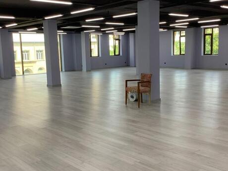 Obyekt - Nərimanov r. - 1800 m²
