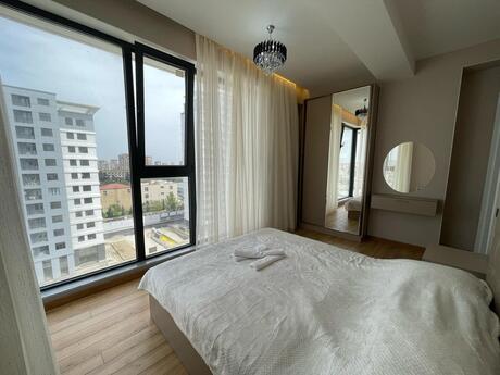 3 otaqlı yeni tikili - 20 Yanvar m. - 90 m²