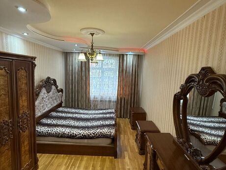 3 otaqlı köhnə tikili - Azadlıq Prospekti m. - 85 m²