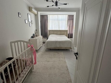 2 otaqlı köhnə tikili - Nərimanov r. - 70 m²