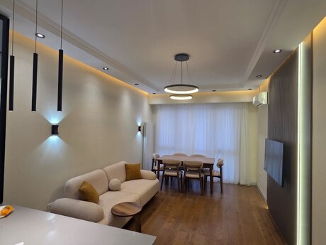 3 otaqlı yeni tikili - Bakmil m. - 70 m²