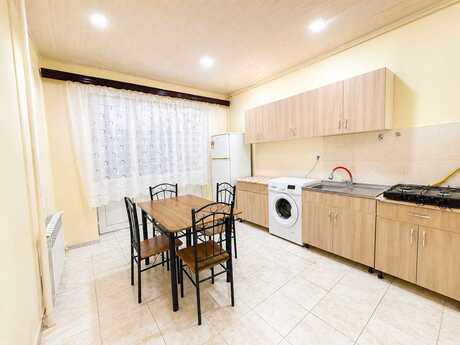 2 otaqlı köhnə tikili - Əhmədli m. - 56 m²