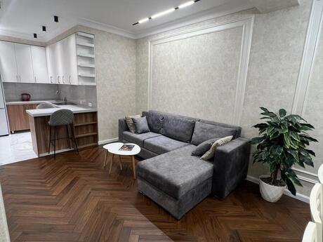 2 otaqlı yeni tikili - Şah İsmayıl Xətai m. - 72 m²