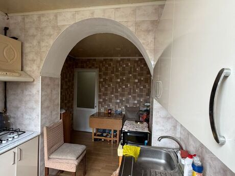 2 otaqlı köhnə tikili - Neftçilər m. - 50 m²