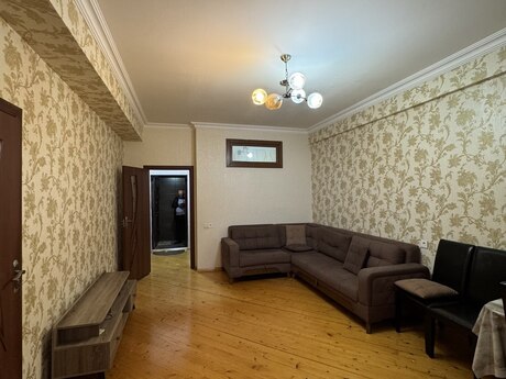 2 otaqlı yeni tikili - İnşaatçılar m. - 63 m²