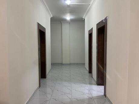 3-комн. новостройка - м. Низами - 160 м²