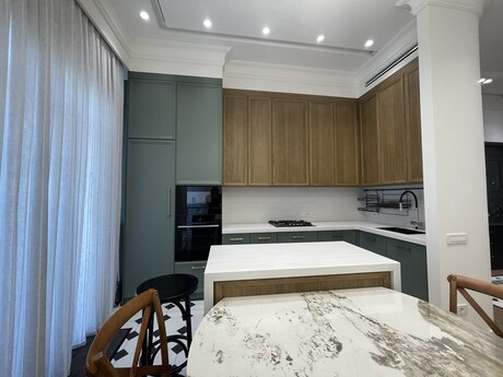 3 otaqlı yeni tikili - Ağ şəhər q. - 100 m²