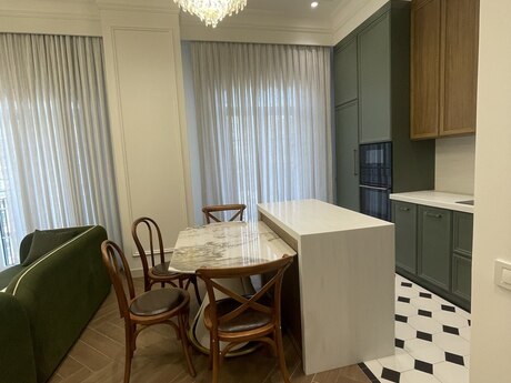 3 otaqlı yeni tikili - Ağ şəhər q. - 100 m²