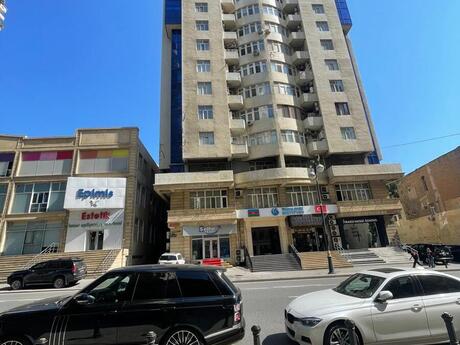 Elan №6112511 - Bakı, 28 May m., 3 otaqlı, 165 m², 5/18 mərtəbə