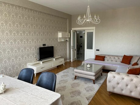 2 rooms · 90 m² · floor 8/18, Nizami
