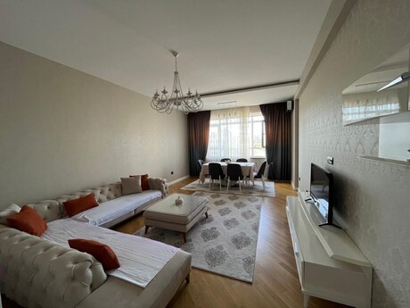 2 otaqlı mənzil, 90 m², Nizami: 320 000 ₼ 2