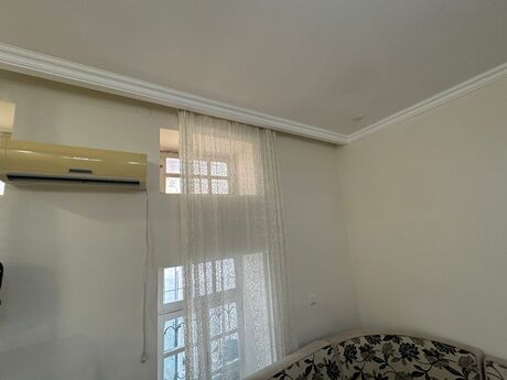 2 otaqlı köhnə tikili - 28 May m. - 55 m²