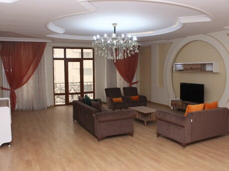 4 otaqlı yeni tikili - 28 May m. - 216 m²