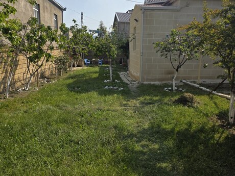 3 otaqlı həyət evi/bağ evi - Xocəsən m. - 190 m²