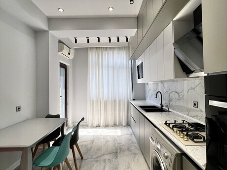2 otaqlı yeni tikili - Nəsimi r. - 70 m²