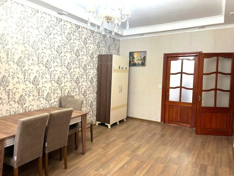 2 otaqlı köhnə tikili - 7-ci mikrorayon q. - 55 m²