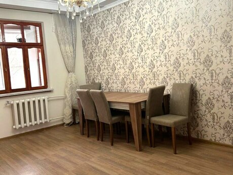 2 otaqlı köhnə tikili - 7-ci mikrorayon q. - 55 m²