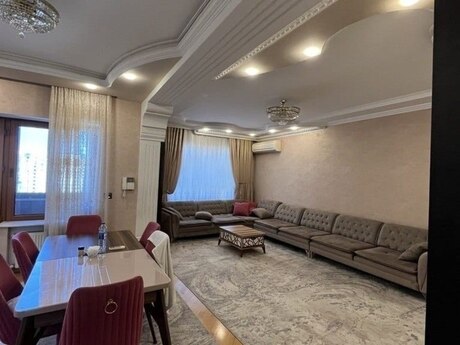 Elan №6112680 - Bakı, Nizami m., 3 otaqlı, 115 m², 15/18 mərtəbə