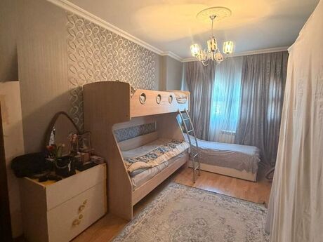 3 otaqlı köhnə tikili - Yeni Günəşli q. - 80 m²