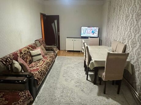 3 otaqlı köhnə tikili - Yeni Günəşli q. - 80 m²