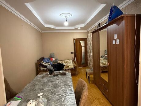2 otaqlı köhnə tikili - 20 Yanvar m. - 70 m²