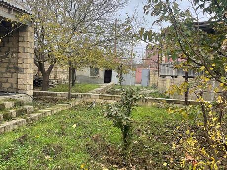 4 otaqlı həyət evi/bağ evi - Novxanı q. - 150 m²