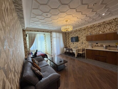2-комн. новостройка - м. Шах Исмаил Хатаи - 70 м²