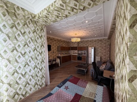 2-комн. новостройка - м. Шах Исмаил Хатаи - 70 м²