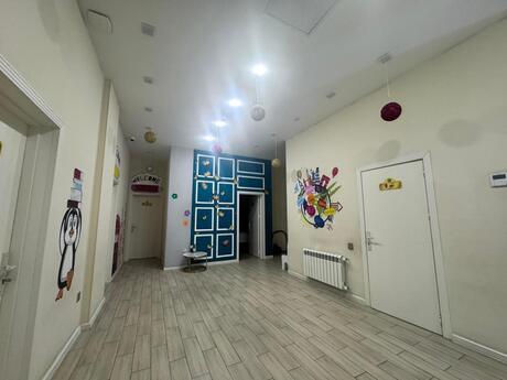 Obyekt - 28 May m. - 240 m²