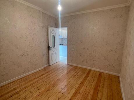 2 otaqlı köhnə tikili - 28 May m. - 30 m²