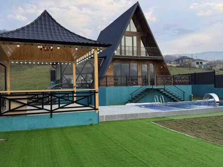 4 otaqlı həyət evi/bağ evi - Quba - 110 m²