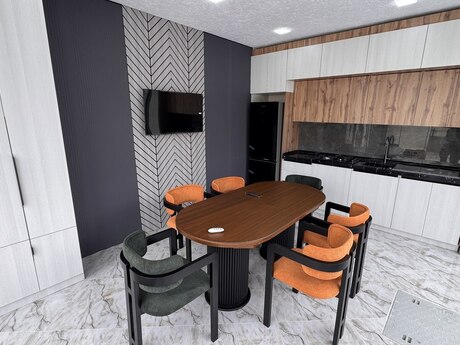 4 otaqlı həyət evi/bağ evi - Mərdəkan q. - 170 m²