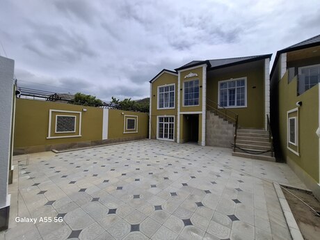 4 otaqlı həyət evi/bağ evi - Hövsan q. - 120 m²