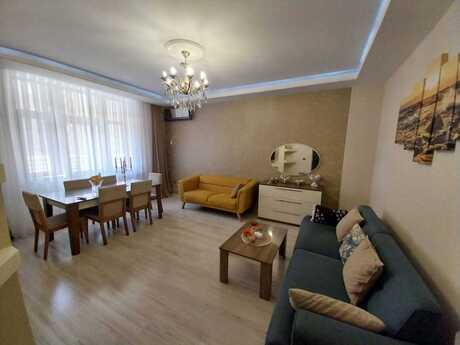 Elan №6112800 - Bakı, Şah İsmayıl Xətai m., 3 otaqlı, 102 m², 4/16 mərtəbə