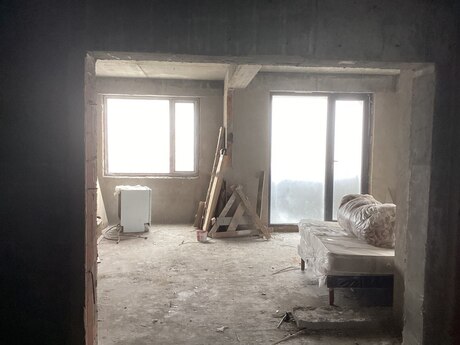 3 otaqlı yeni tikili - Qaraçuxur q. - 107 m²