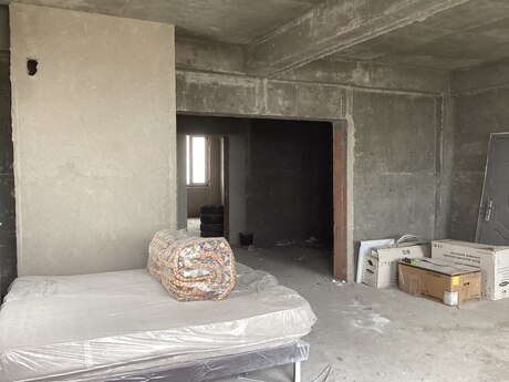 3 otaqlı yeni tikili - Qaraçuxur q. - 107 m²