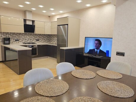 3 otaqlı yeni tikili - Gənclik m. - 75 m²