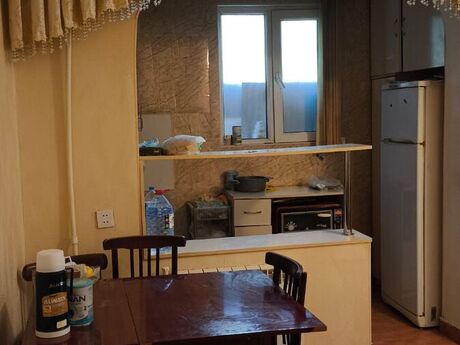 2 otaqlı köhnə tikili - Əhmədli q. - 45 m²
